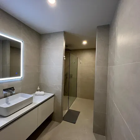 Wonderful Penthouse And Appartement